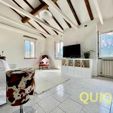 Apartment Caligaggio 18 - Charming On The Lakefront *