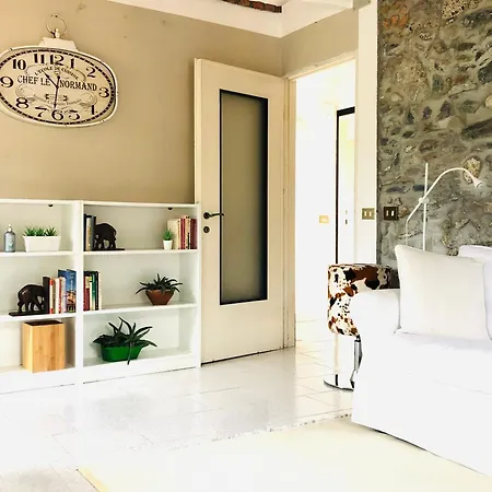 Caligaggio 18 - Charming On The Lakefront Apartment Malgrate